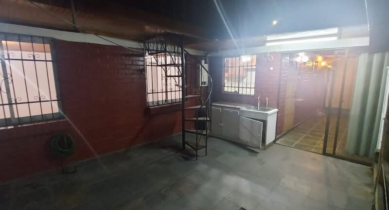 Casa - Guinea Maipú